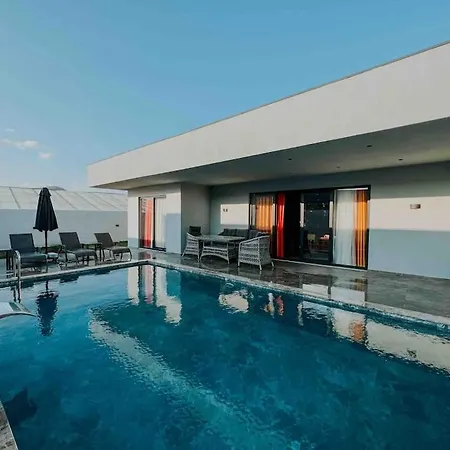 Ada Exclusive 1 Vila